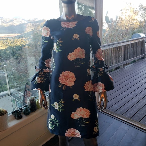 Emily in Paris Inspo: NWT Chi Chi London Tall Dress with Scoop Back - Picture 8 of 10